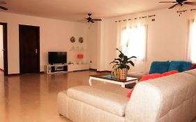 Large Apartment On Golf Course